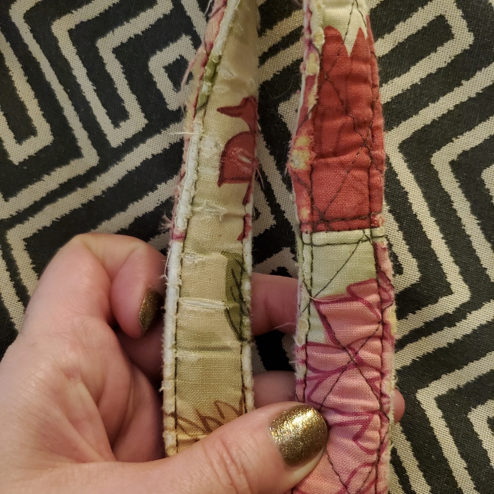 HP 👜Vera Bradley Hello Dahlia! Hobo Tote - Picture 7 of 8